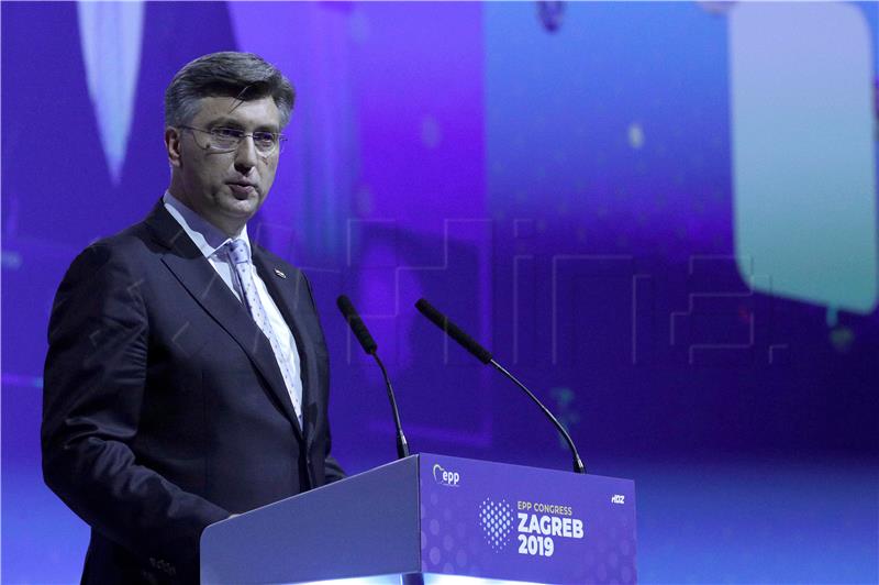 Expelled HDZ members complain to EPP about totalitarian HDZ leadership