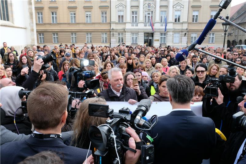 Plenković pozvao sindikate obrazovanja na dijalog, oni odgovorili šutnjom