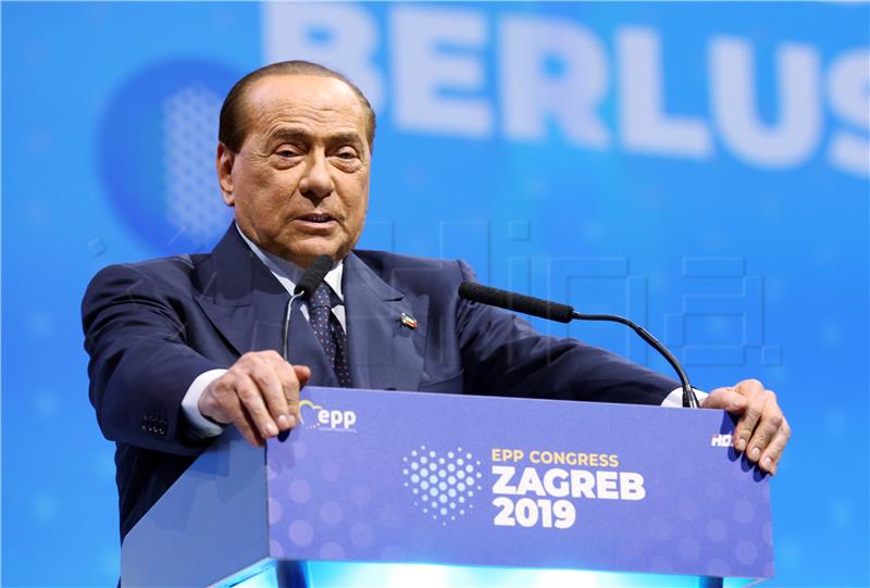 Berlusconi: Be wary of communism