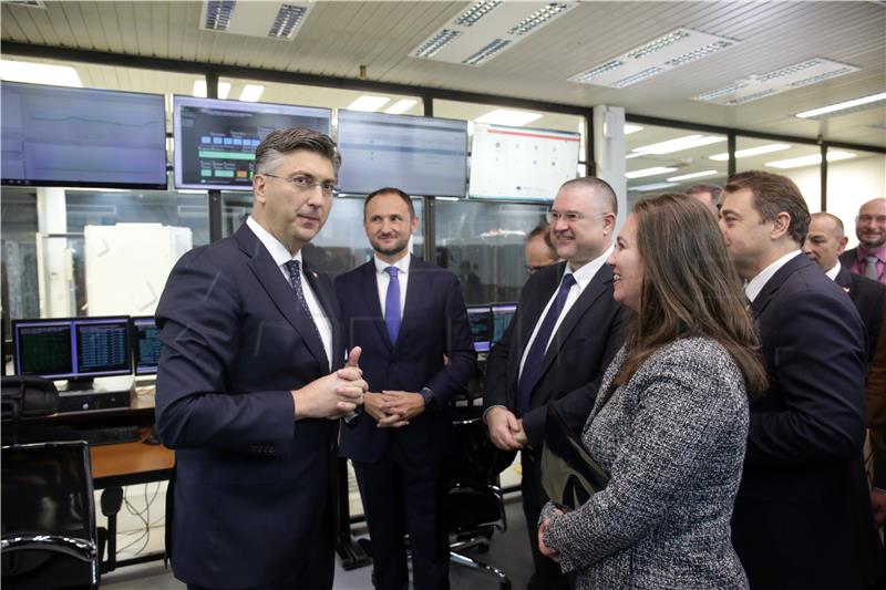 Plenković otvorio Centar za dijeljenje usluga APIS IT-ja