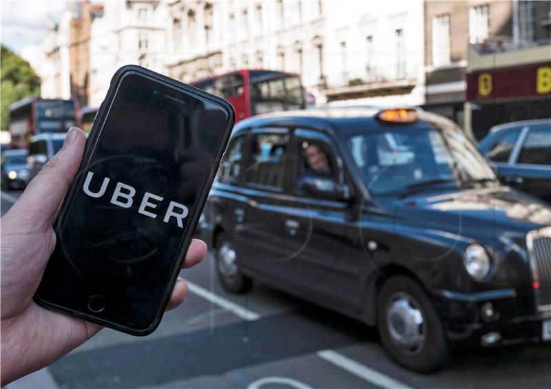 (FILE) BRITAIN ECONOMY UBER LONDON