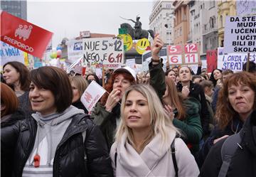 Prosvjed u organizaciji sindikata osnovnih i srednjih škola