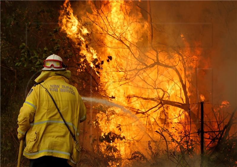 Vatrogasac volonter optužen za podmetanje požara u Australiji