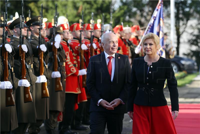 Predsjednica Grabar-Kitarović primila švicarskog kolegu Maurera