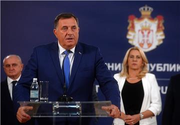 Dodik odbija smještanje migranata u RS-u čak i uz pritisak međunarodne uprave