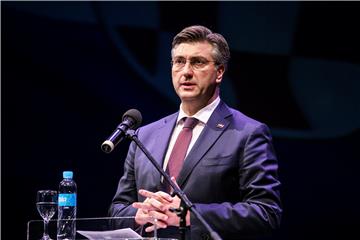 Plenković: Tuđmanovo vizionarstvo nas i danas obvezuje