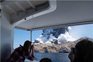 NEW ZEALAND VOLCANIC ERUPTION