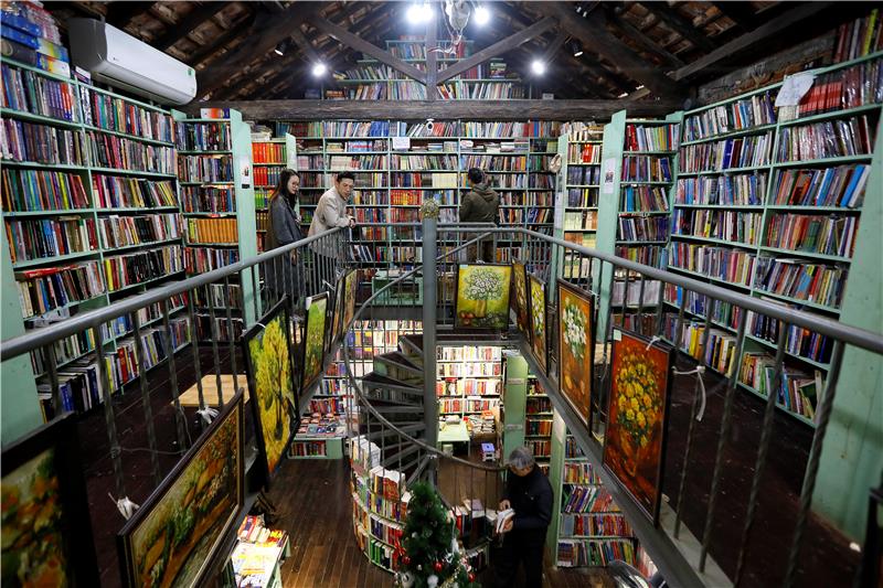 VIETNAM LITERATURE BOOKSTORE