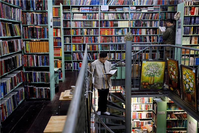 VIETNAM LITERATURE BOOKSTORE