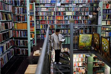 VIETNAM LITERATURE BOOKSTORE