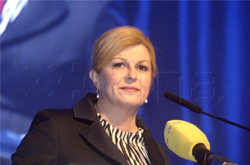 Predsjednička kandidatkinja Kolinda Grabar Kitarović održala predizborni skup u Rijeci