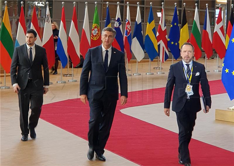 Plenkovic, Macron discuss bilateral relations, EU enlargement