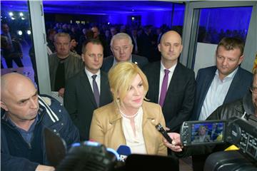 Kolinda Grabar-Kitarović održala predizborni skupu u Virovitici