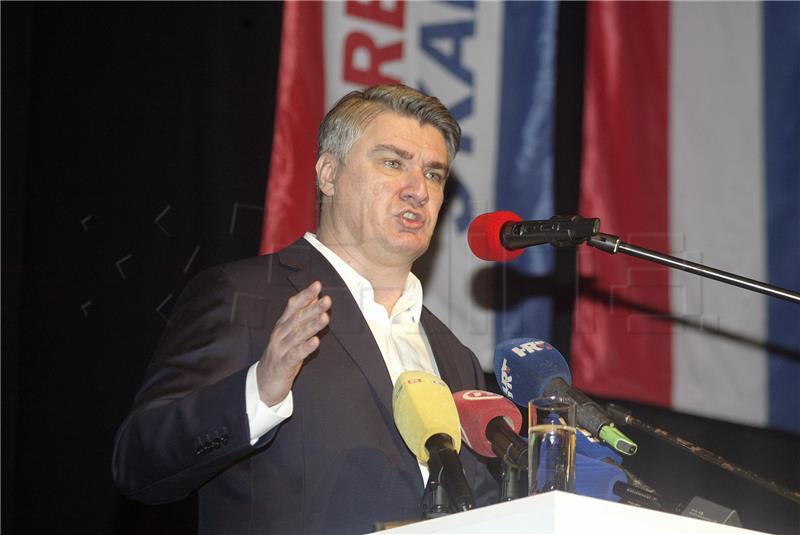 Zoran Milanović održao predizborni skup u Rijeci