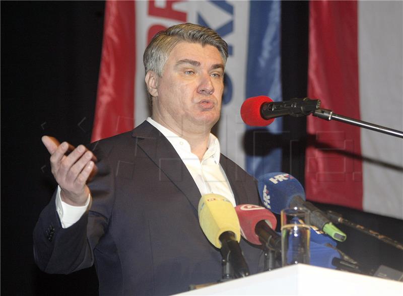 Zoran Milanović održao predizborni skup u Rijeci