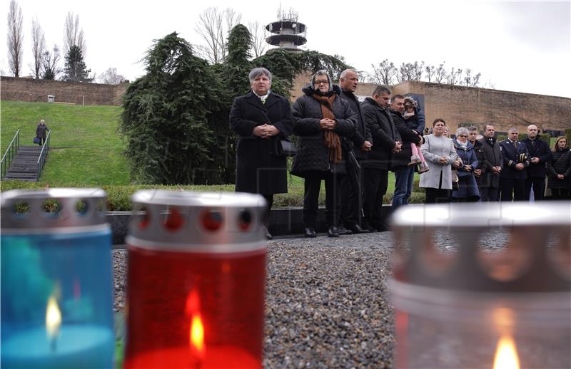 Božićni susret članova obitelji zatočenih i nestalih hrvatskih branitelja iz Hrvatske