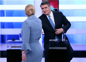 Izlazne ankete: Milanović i Grabar Kitarović ulaze u drugi krug