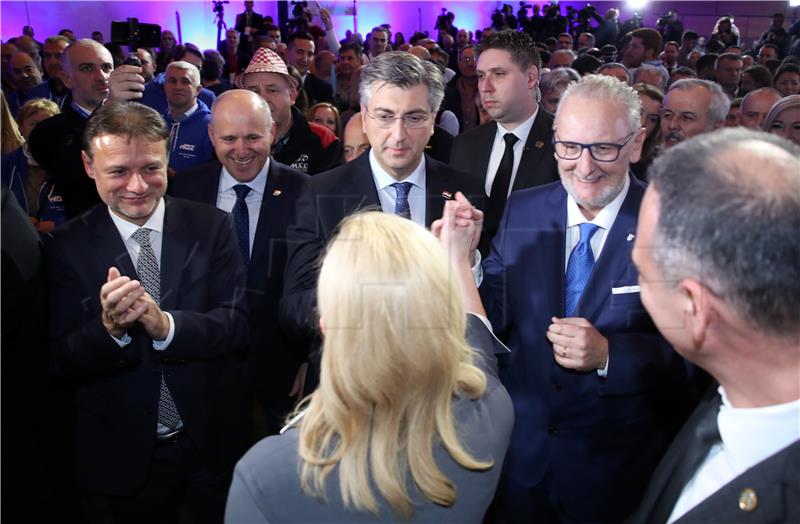 Plenkovic not surprised by 1st round outcome, expects Grabar-Kitarovic to win runoff