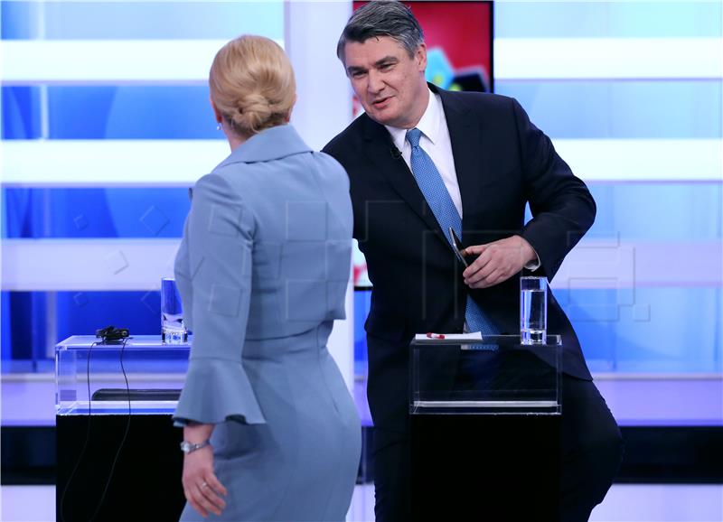 Milanovic calls on broadcasters to organise joint televised debate ahead of runoff