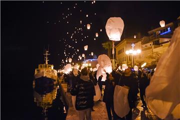 Puštanje lampiona u Šibeniku