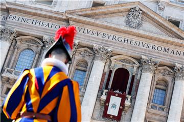 VATICAN CHRISTMAS URBI AT ORBIT