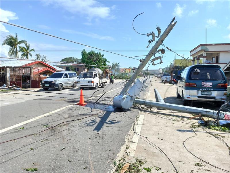 Broj žrtava tajfuna na Filipinima narastao na 28