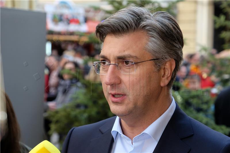 Plenković: Do pobjede Kolinde Grabar-Kitarović zajedništvom birača centra, desnog centra i desnice 