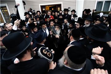 USA CRIME HASIDIC KNIFE ATTACK