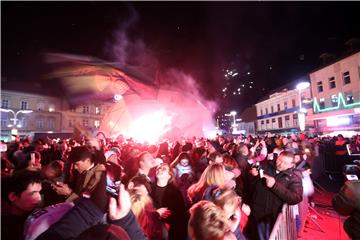 Osječane u Novu godinu na Trgu Ante Starčevića uvela Opća opasnost