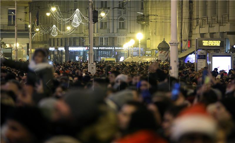 Doček Nove godine na Trgu bana Jelačića