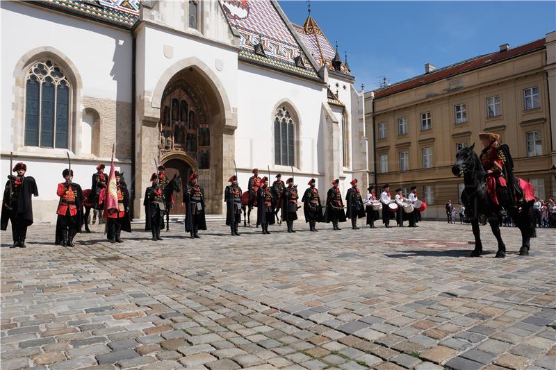 Smjena straže Kravat pukovnije na Trgu sv. Marka posvećena predsjedanju EU