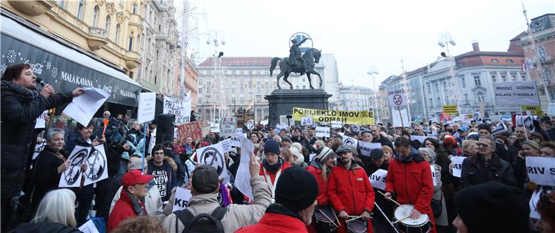 Prosvjed protiv gradonačelnika Bandića