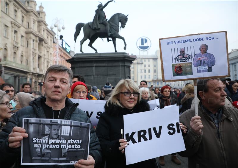 Prosvjed protiv gradonačelnika Bandića