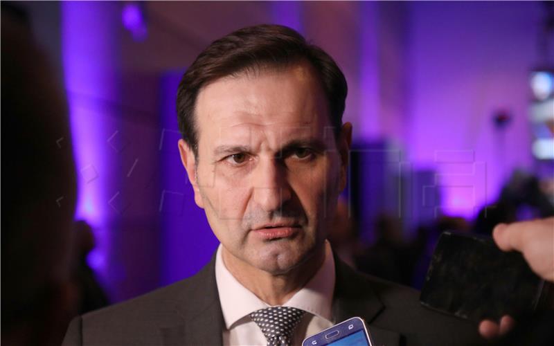 Kovač: Grabar-Kitarović platila cijenu za politiku HDZ-a 