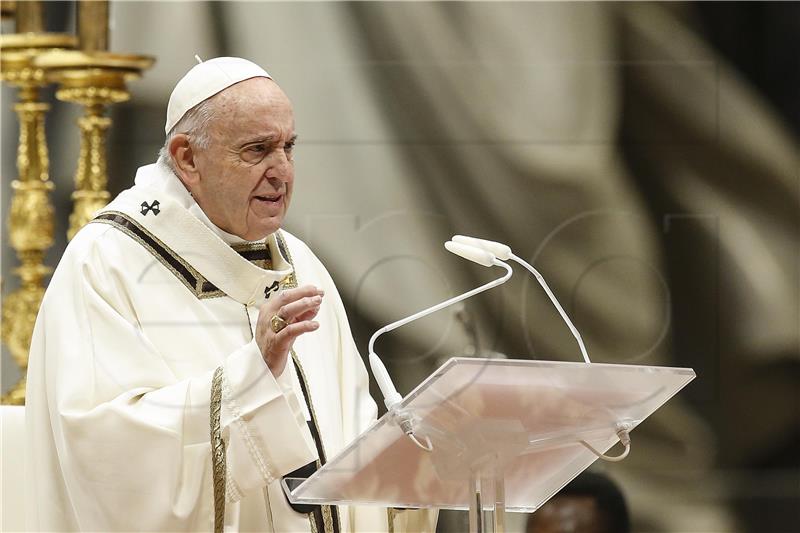 Pope Francis celebrates the Epiphany mass