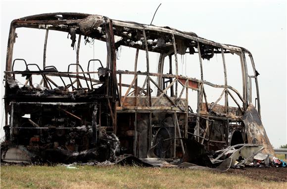 U blizini Garešnice izgorio školski autobus, nema ozlijeđenih