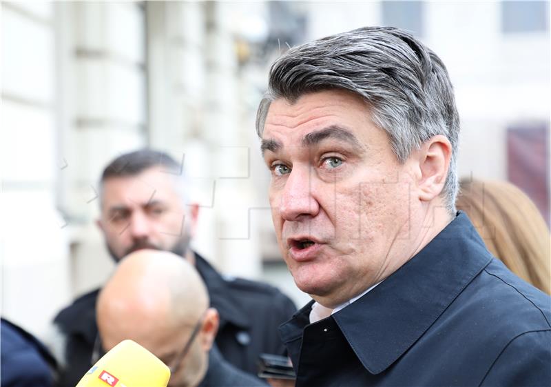 Milanovic says has talked with Plenkovic, Grabar-Kitarovic