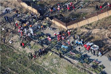 Ukraine International Airlines plane crashes near Tehran with 176 people on board