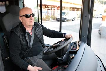 Tri nova zglobna autobusa stigla u Dubrovnik