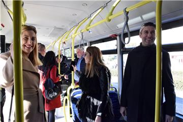 Tri nova zglobna autobusa stigla u Dubrovnik