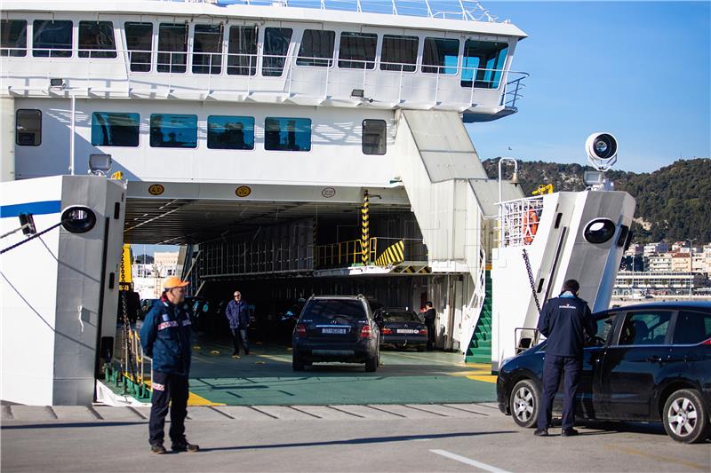 Split's ferry port reports record 5.6 million passengers in 2019