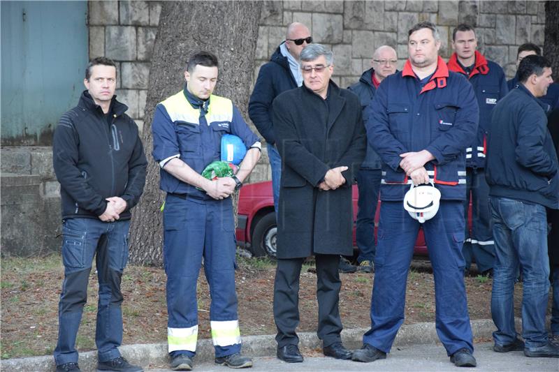 Polaganjem vijenaca obilježena godišnjica tragedije u HE Plat