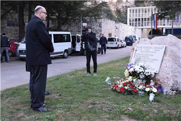 Polaganjem vijenaca obilježena godišnjica tragedije u HE Plat