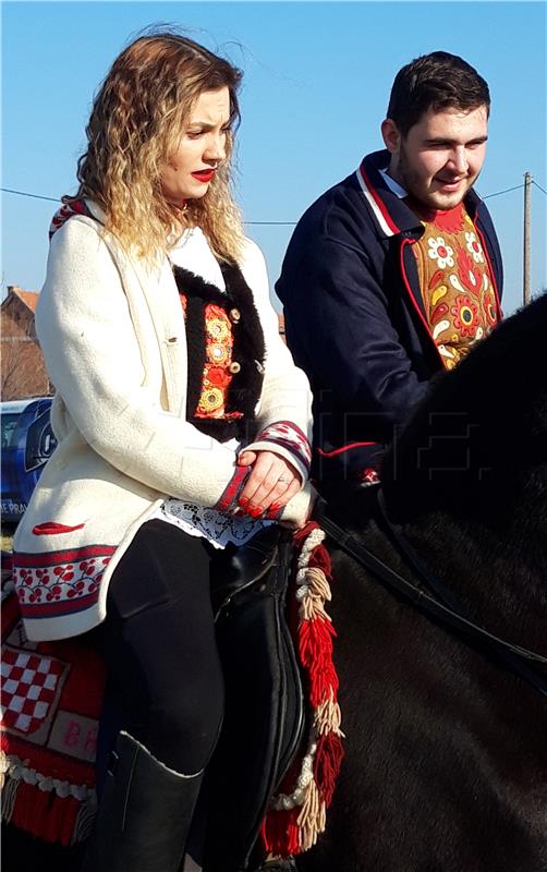 Pokladnim jahanjem u Bapskoj započela sezona ovogodišnjih pokladnih jahanja u Slavoniji