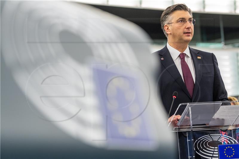 Plenkovic tells European Parliament Croatia won't become migrant hotspot 