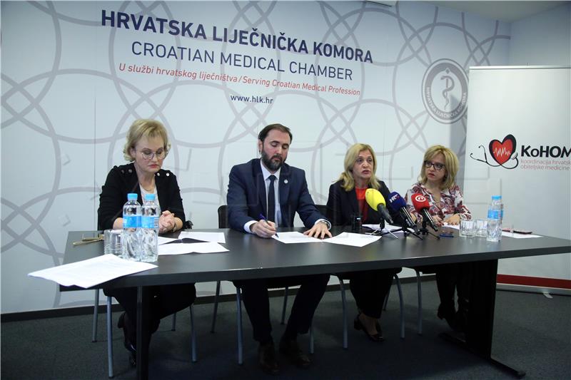 Zajednička konferencija za medije KoHOM-a i HLK-a