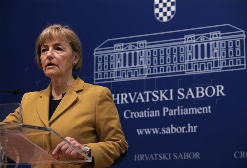 Anka Mrak Taritaš i Vesna Pusić održale konferenciju za medije