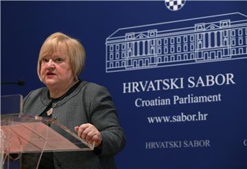 Anka Mrak Taritaš i Vesna Pusić održale konferenciju za medije