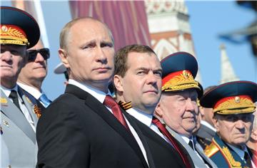 (FILE) RUSSIA PUTIN MEDVEDEV