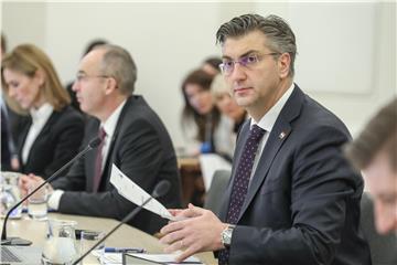 Plenković najavio novi Zakon o socijalnoj skrbi